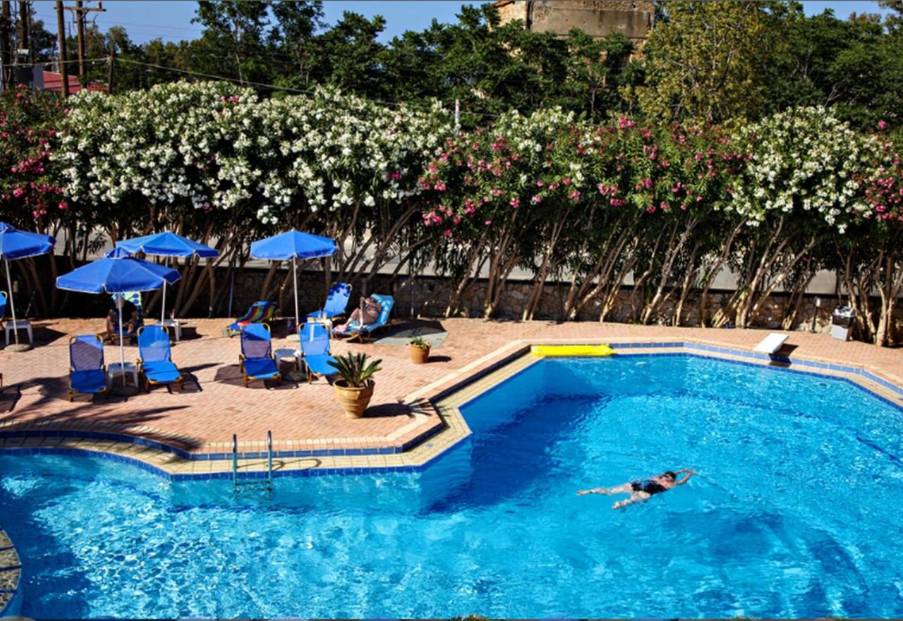 Lili Apartments,oasis 2,5 km from Hania center Parigoria Exterior foto